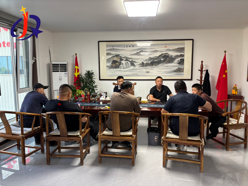 Sydamerikanske guldklienter besøgte Qingzhou Jinqi Mining Machinery til fabriksrevision.